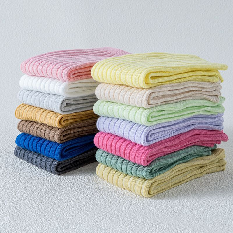 Kindersokken, buissokken, kniesokken van babyjongens en meisjes, snoepkleurige rechte bord dubbele naald sokken Kindersokken, buissokken, kniesokken van babyjongens en meisjes, snoepkleurige rechte bord dubbele naald sokken