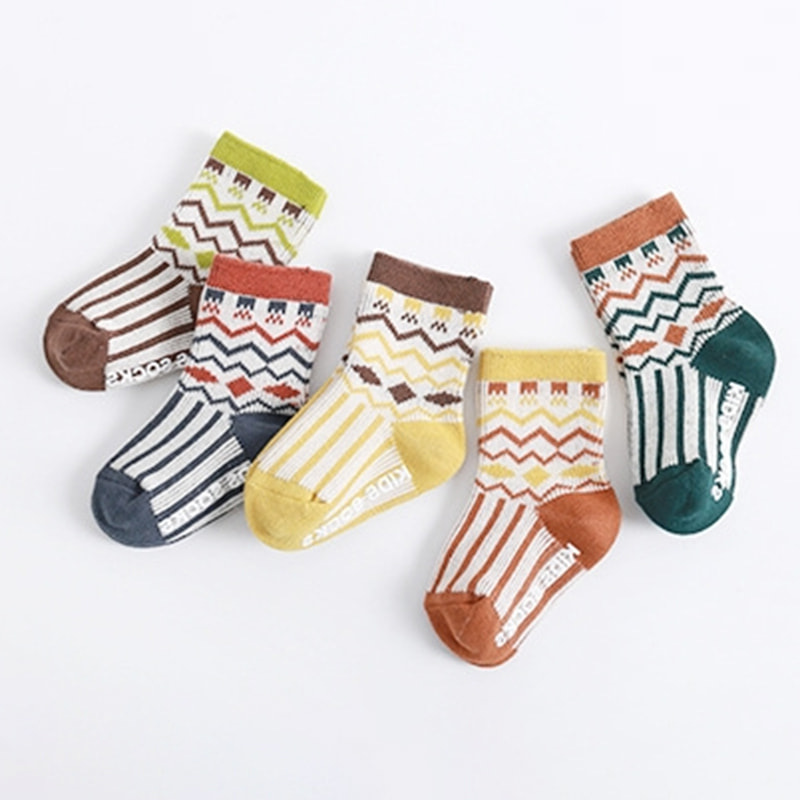 Dubbele naaldkinderen sokken, antiklislijm, loopsokken, losse mond babysokken, pasgeboren babysokken Dubbele naaldkinderen sokken, antiklislijm, loopsokken, losse mond babysokken, pasgeboren babysokken